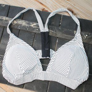 Cupshe black+white stripped padded halter swimtop